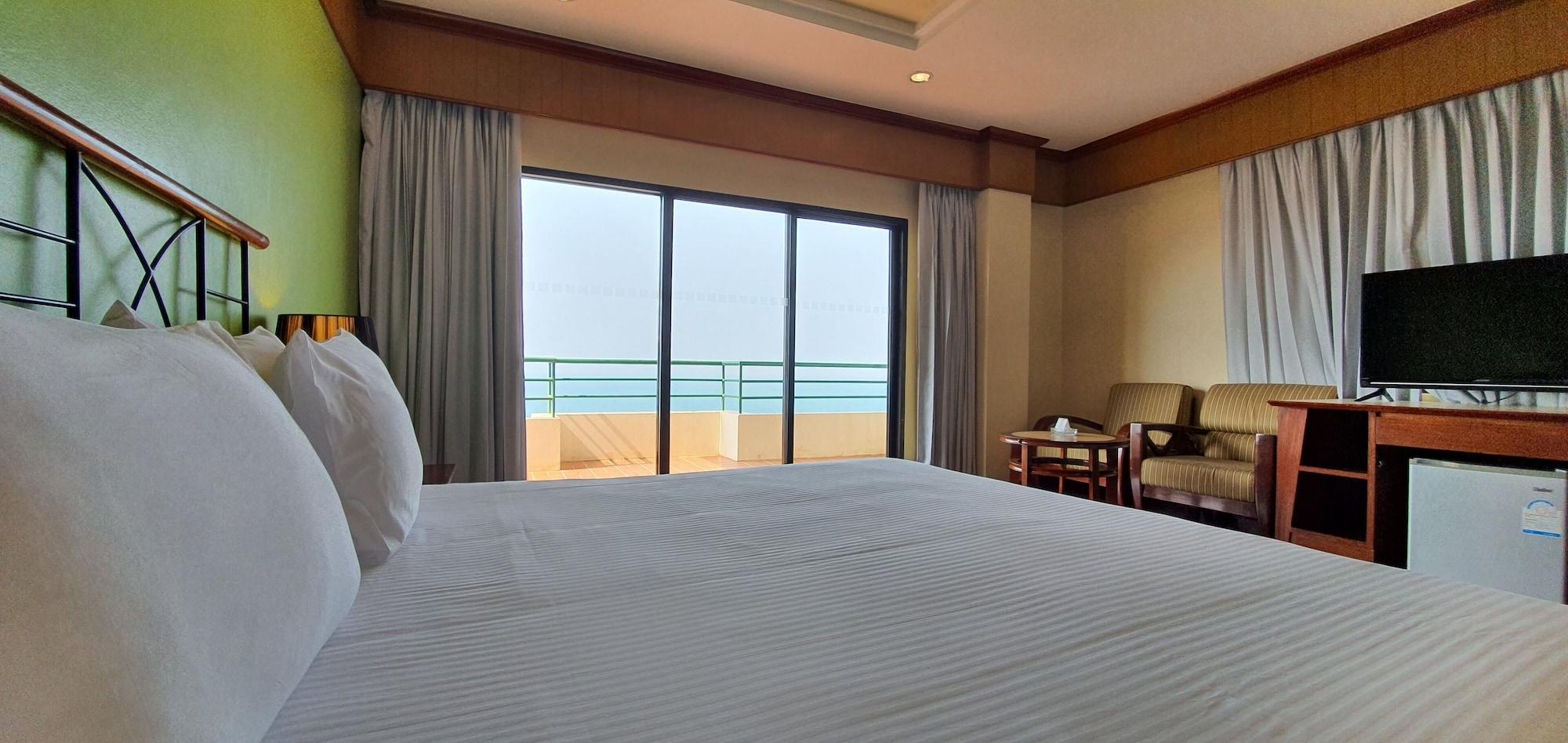 אתר נופש Garden Sea View