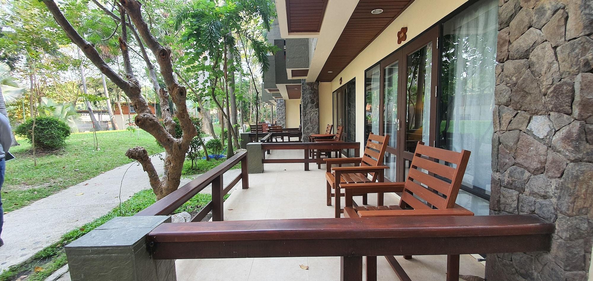 Garden Sea View सहारा 5*